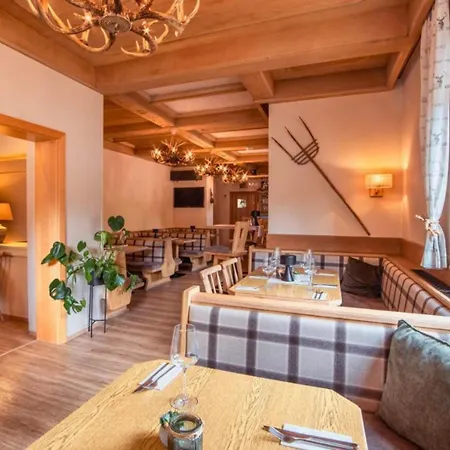 Bed and Breakfast Alpensport Σάαλμπαχ-Χίντεργκλεμ